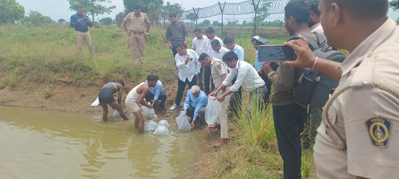 Fish Seed Stocking In Jail Ponds At The Hands Of Hon'ble Vice Chancellor Sir